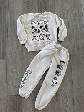 Zara Peanuts Cream Kids Sweatshirt and Joggers Set size 8-9 kids